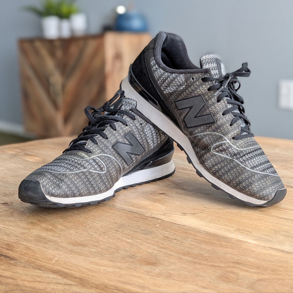 New Balance WL596RBK sneakers